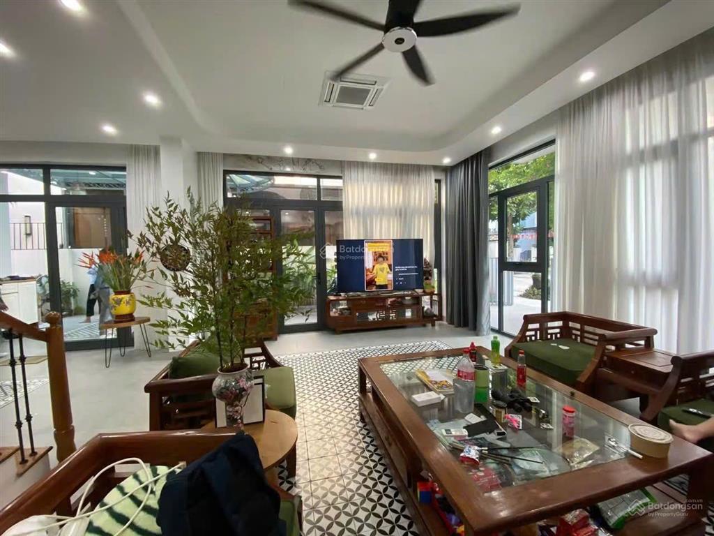 Bán biệt thự đô nghĩa, dương nội, hà đông 200m2, 4 tầng, mt 10m, 3 thoáng, giá 27,9 tỷ