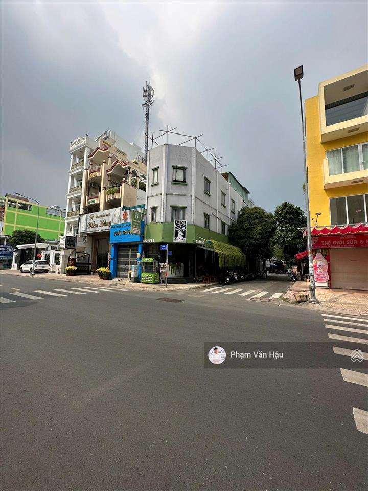 Tốt nhất đường độc lập, khuôn 9x30m ngay góc độc lập  kênh nước đen sầm uất, giá chỉ 145tr/m2