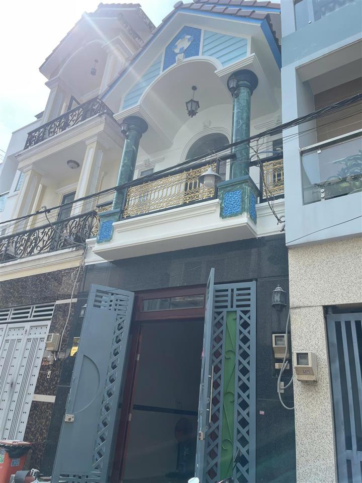 Bán nhà riêng hẻm xe hơi 146 lã xuân oai, 4x16m, nhà đẹp cần bán gấp, giảm sâu 1 tỷ cần bán gấp