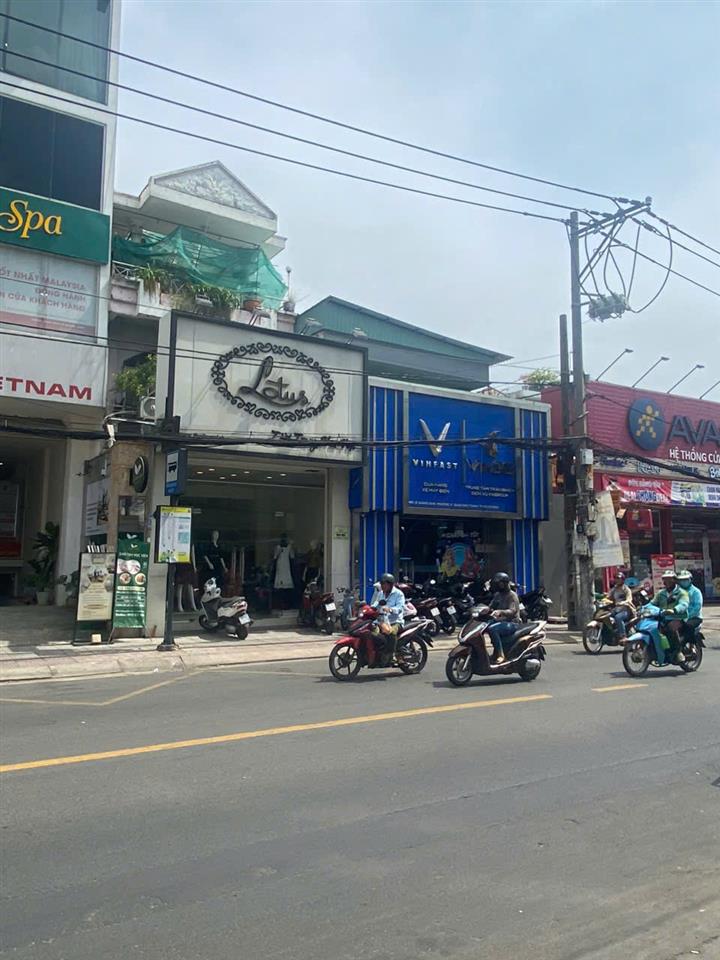 Mt lê quang định dt 83m², ngang gần 5m, dòng tiền 45tr/tháng, hiếm trong khu vực, giá tốt đầu tư