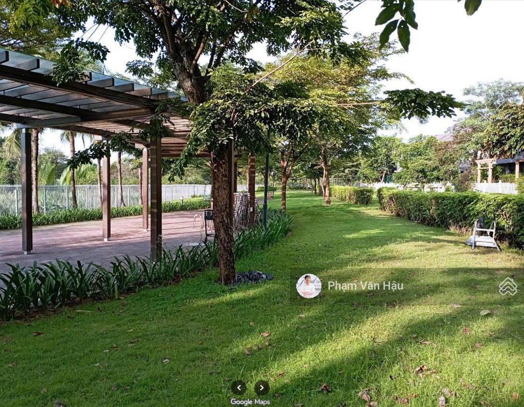 Biệt thự 300m kdc gia hòa  đối diện công viên, mặt sau sát sông  hầm 3 tầng, chỉ 32.5 tỷ, siêu rẻ