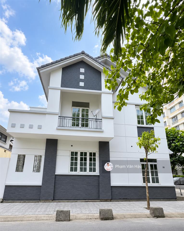 Giảm 3,5 tỷ, villa 8x17m góc 2 mặt tiền view sông, công viên, kdc nam long, gần the global city