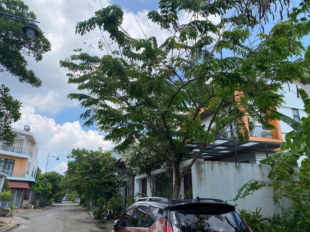 Bán gấp (10x23m) 230m2 xây sẵn kho cho thuê hàng tháng 12 triệu