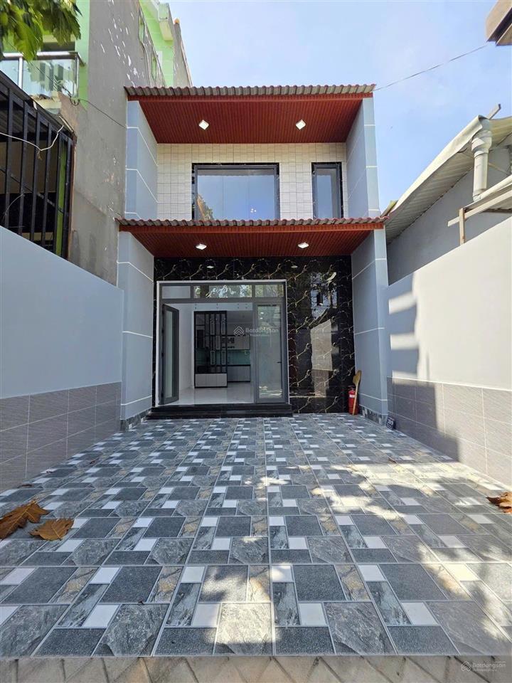 Bán nhà riêng ngay cầu phú long  trạm thu phí lái thiêu quốc lộ 13  84m2 ngang 5m xe ô tô vào nhà