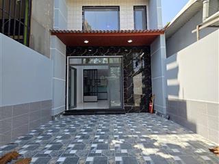 Bán nhà riêng ngay cầu phú long  trạm thu phí lái thiêu quốc lộ 13  84m2 ngang 5m xe ô tô vào nhà