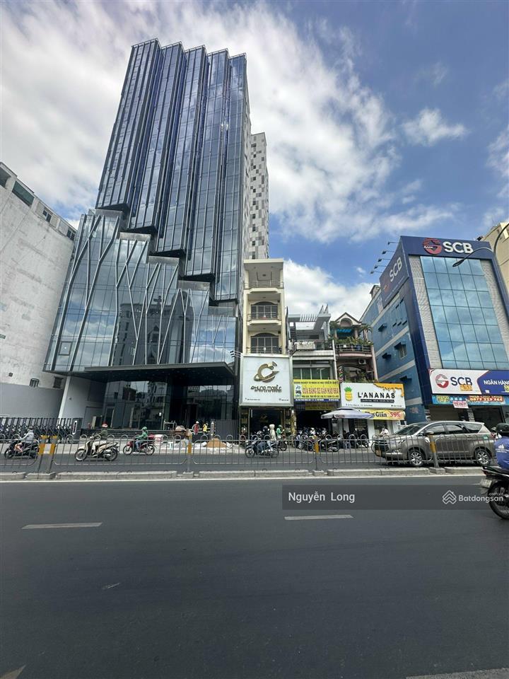 Bán mặt tiền ngay phan đăng lưu 15x38m, phường 5, phú nhuận giá 130 tỷ giảm còn 115 tỷ