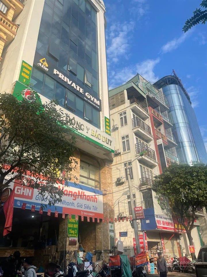 Bán nhà mặt phố 800a, kinh doanh, có gara ô tô, thang máy, đường 2 ô tô tránh, nghĩa đô giá 26.5 tỷ