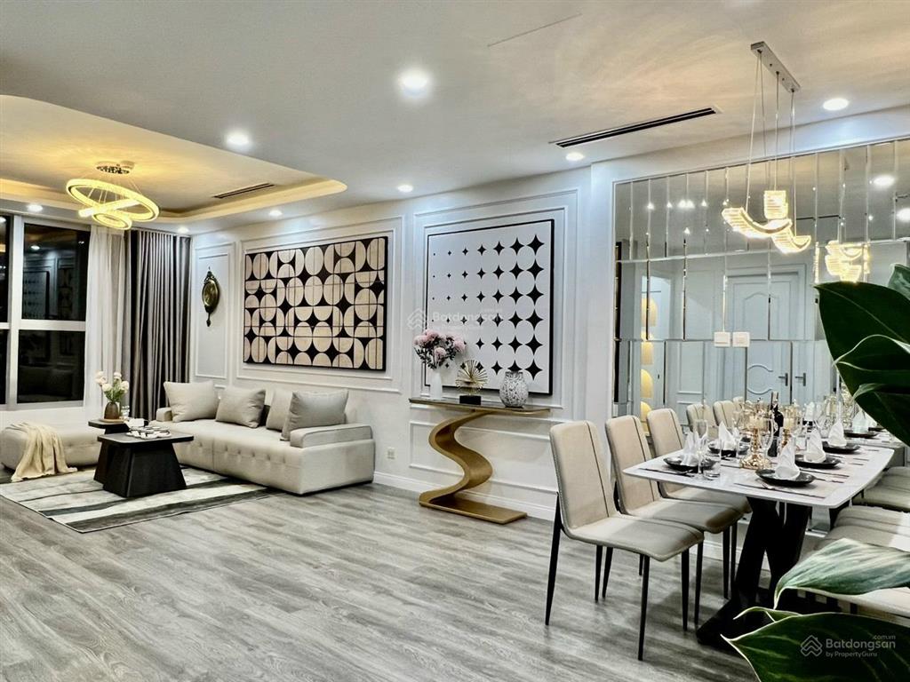 Bán căn hộ chung cư đẹp 120m2,3pn, 9,8 tỷ tại m3  m4 nguyễn chí thanh, đống đa, hà nộio936o71228