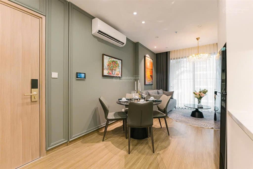 Chính chủ bán căn 2 ngủ +toà sa5 vinhome smart city 65m2, full đồ, tầng đẹp , căn góc