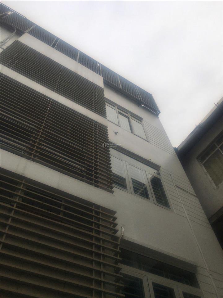 Cho thuê nhà phố trung kính ,yên hoà 73m2/ 6 tầng có thang máy mặt tiền 6,5m giá 40 triệu/ tháng