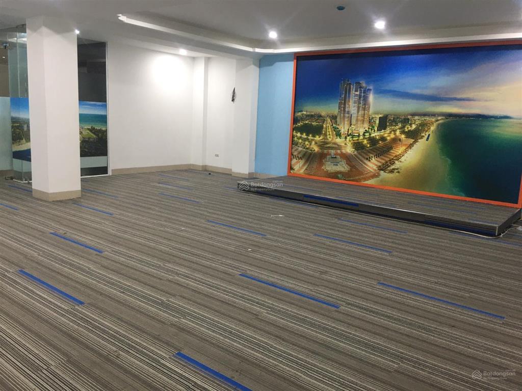 Cho thuê văn phòng phố hoàng đạo thuý, hà nội 75m2 thông sàn giá 13 triệu/ tháng