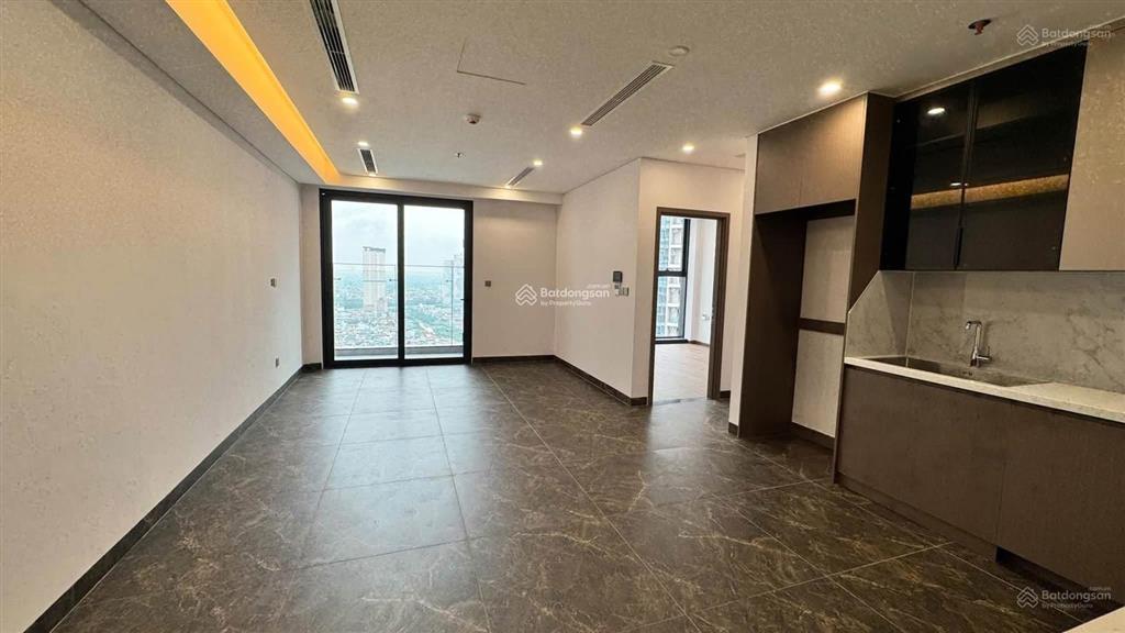 Chính chủ cho thuê căn hộ 2202 toà kepler land mỗ lao, 81m2, 2 ngủ 2 vệ sinh 13 triệu/tháng