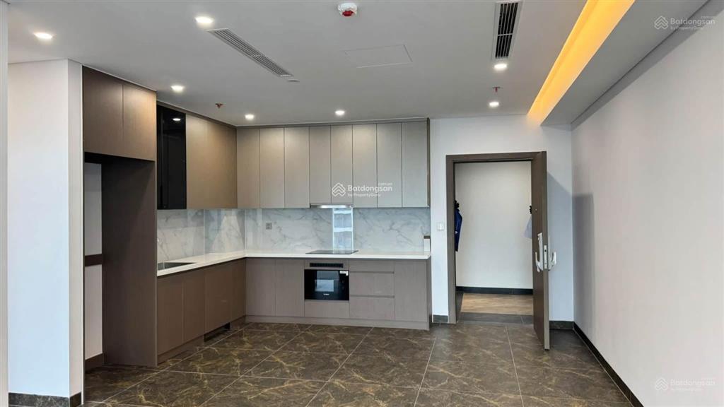 Chính chủ cho thuê căn hộ 2202 toà kepler land mỗ lao, 81m2, 2 ngủ 2 vệ sinh 13 triệu/tháng