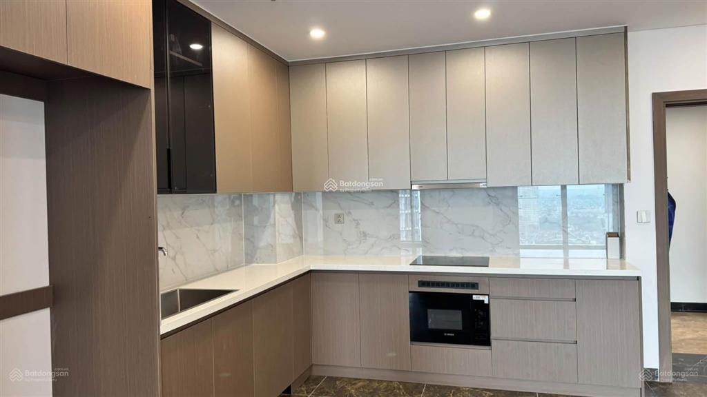 Chính chủ cho thuê căn hộ 2202 toà kepler land mỗ lao, 81m2, 2 ngủ 2 vệ sinh 13 triệu/tháng