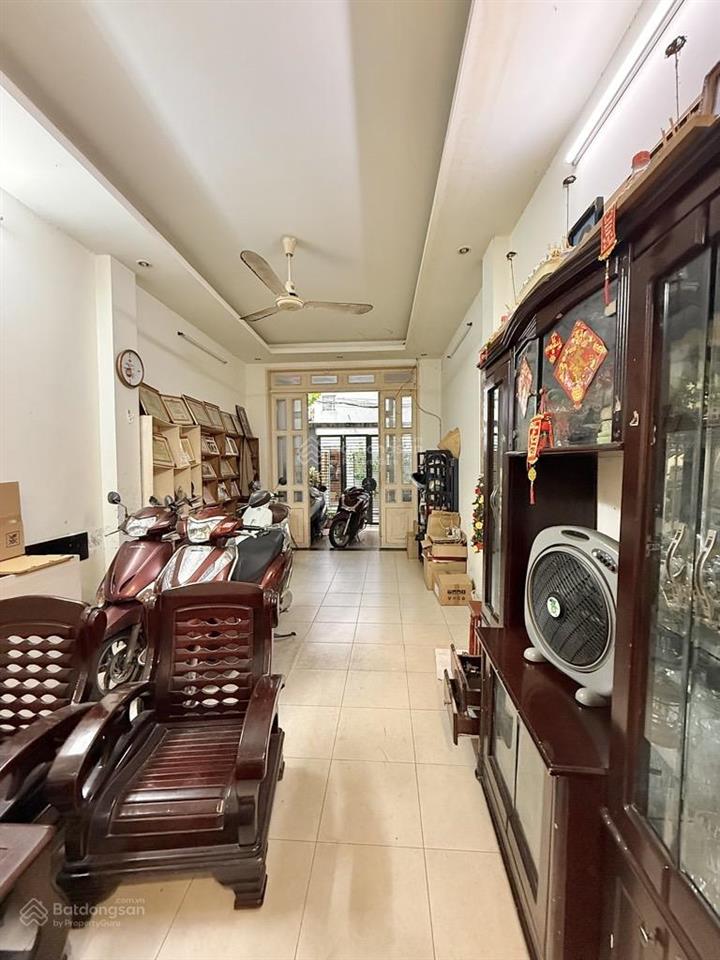 Nhà đẹp 4t giá tốt  dt 80m2  lê văn sỹ  giáp q3  nhỉnh 12 tỷ tl chính chủ