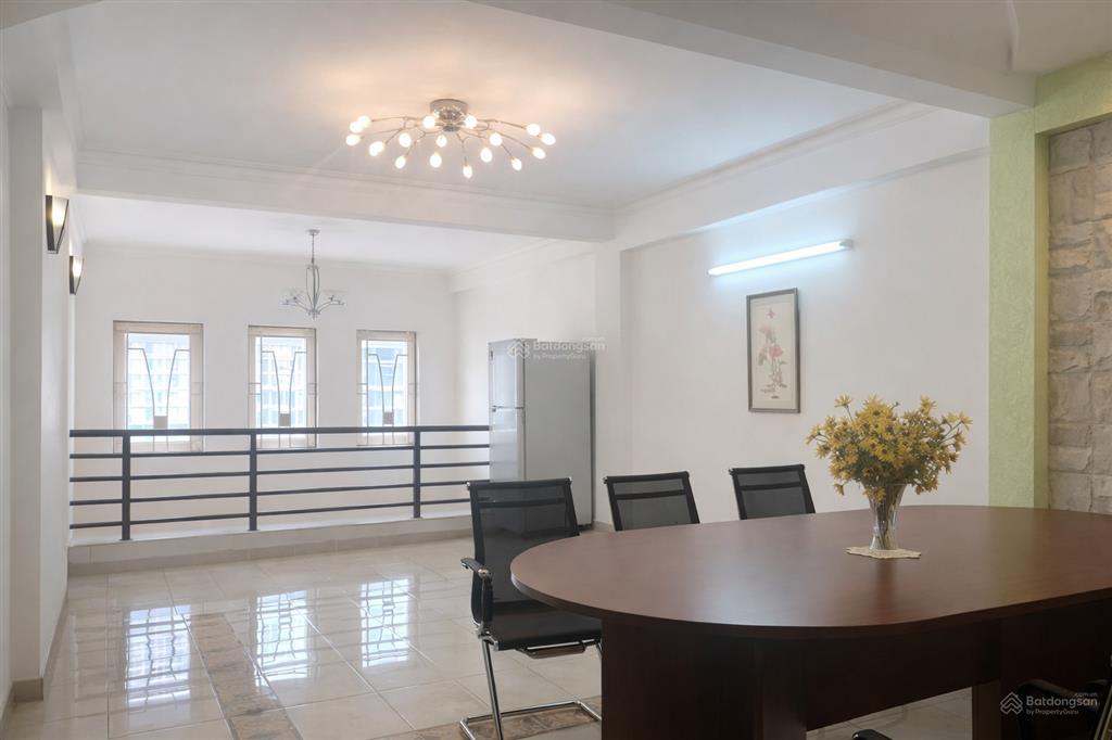 Hxh vip,sổ đẹp 100m2,5 tầng,ngay ngã 4 phú nhuận,chỉ nhỉnh 17 tỷ tl