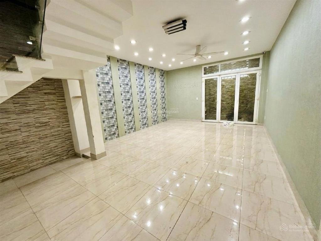 Cực hiếm 100m2(5x20) hxh sát mặt tiền trường chinh  nhỉnh 14 tỷ