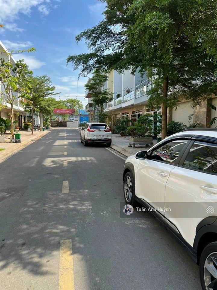 Bán nhà 1t2l khu sunshine lý văn sâm, tam hiệp
nhà đường nhựa thông thoáng, ô tô đậu thoải mái