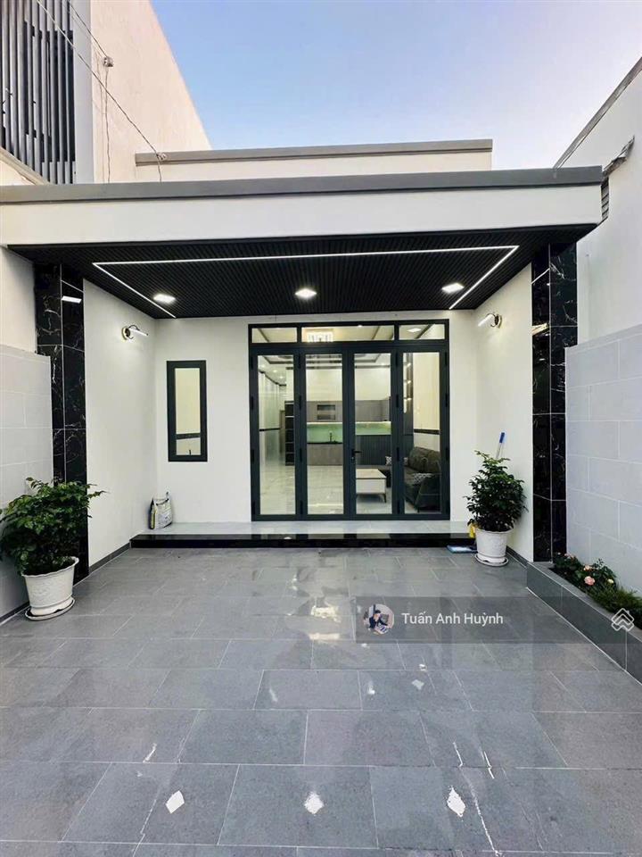 Nhà nguyên căn 2pn 118m2 sổ riêng, thổ cư, sân ô tô phù hợp ở gia đình đông người thoải mái