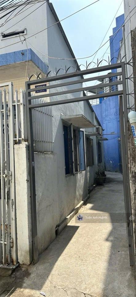 Cần bán nhà cấp 4 ngay lẩu tôm 5 ri, p. hoà bình cũ trung tâm tiện ích, hẻm xe ô tô nhỏ