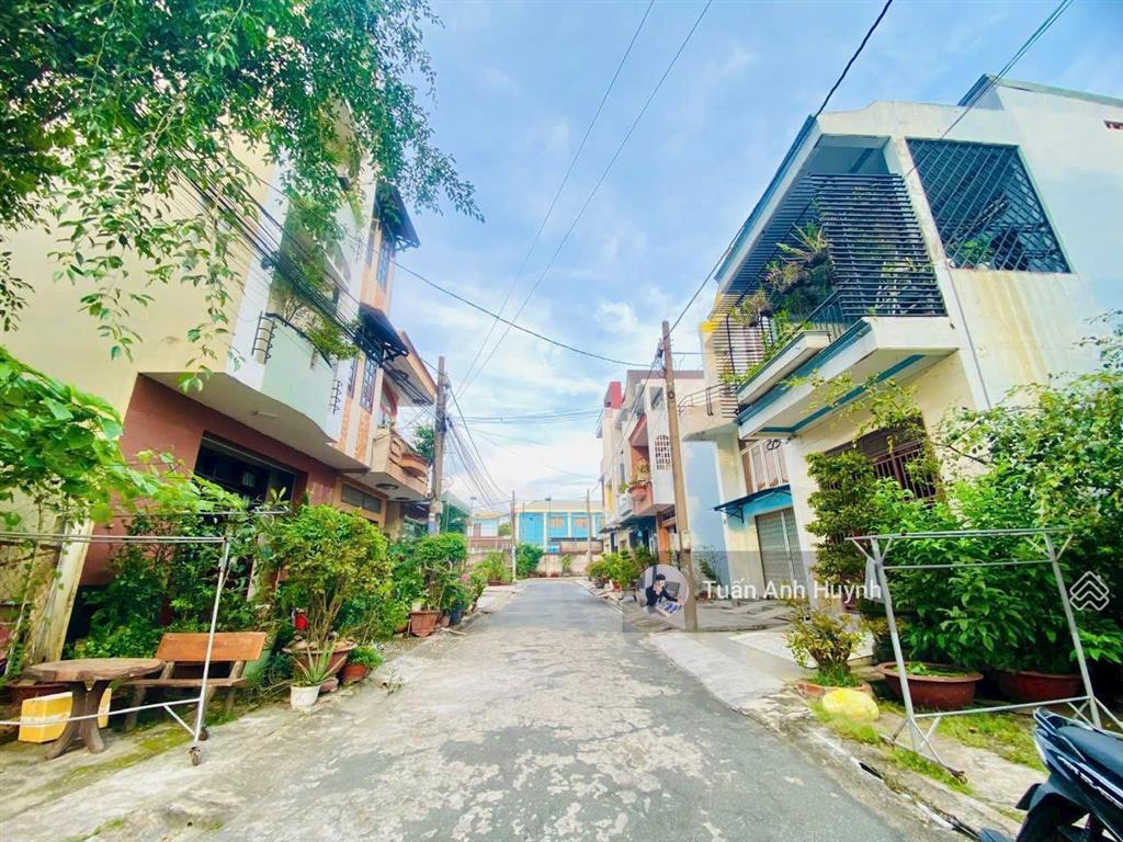 Bán lô biệt thự ngang 8 mét ngay vincom trung tâm biên hoà đường nhựa sạch đẹp, rộng rãi
