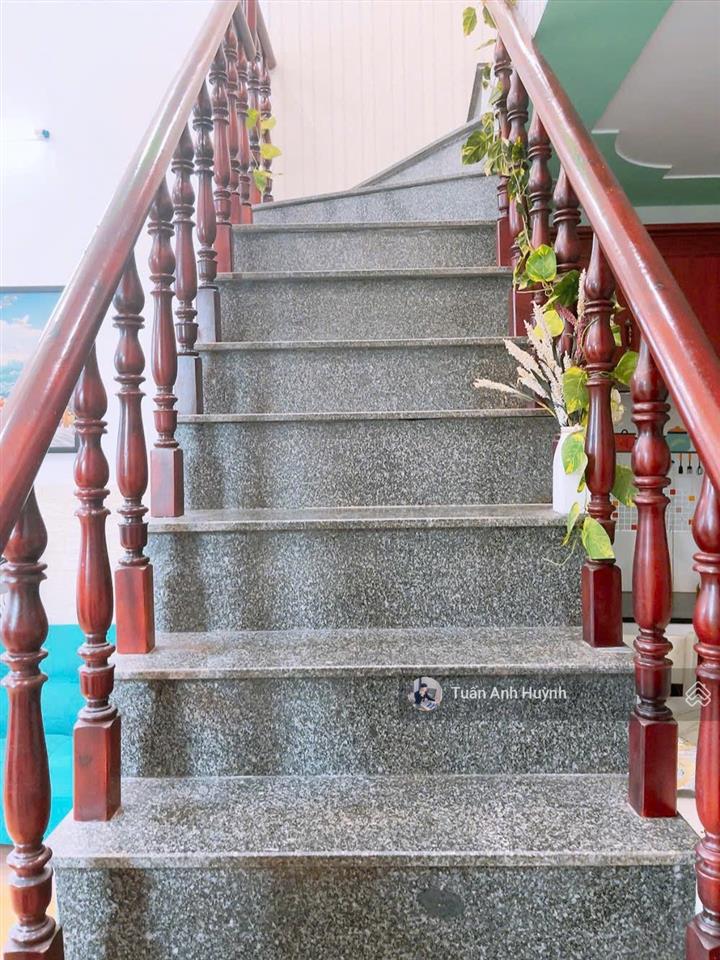 Bán nhà sổ riêng giá cực rẻ gần vòng xoay cầu hoá an 1t1l 1.25 tỷ đang cho thuê 5 triệu/tháng