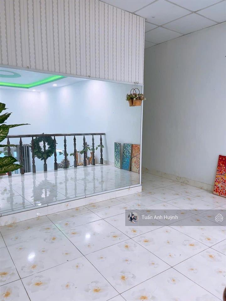 Bán nhà sổ riêng giá cực rẻ gần vòng xoay cầu hoá an 1t1l 1.25 tỷ đang cho thuê 5 triệu/tháng