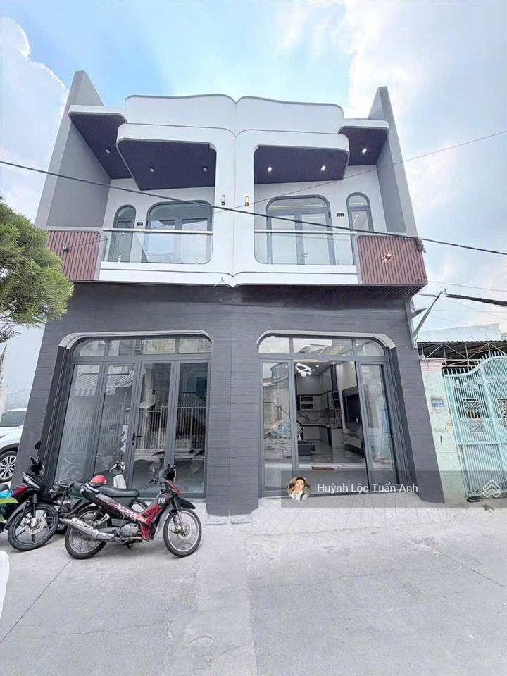 Căn nhà 1 lầu 1 trệt( hoàn công ) p. tân phong  biên hoà 3pn 2wc mặt tiền đường nhựa lớn