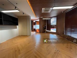 Cho thuê tầng trệt góc 2 mặt tiền nguyễn quý đức, an phú, q2 (140m2). giá thuê 39tr/th