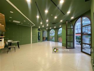 Cho thuê showroom/văn phòng đại diện, mặt bằng kinh doanh tại quốc hương (80m2), giá chỉ 32 tr/th