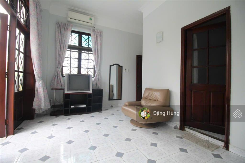 Nhà nguyên căn thảo điền cho thuê, (5.3x19m) kinh doanh được 1 trệt 1 lầu, sân thượng. giá 33tr/th