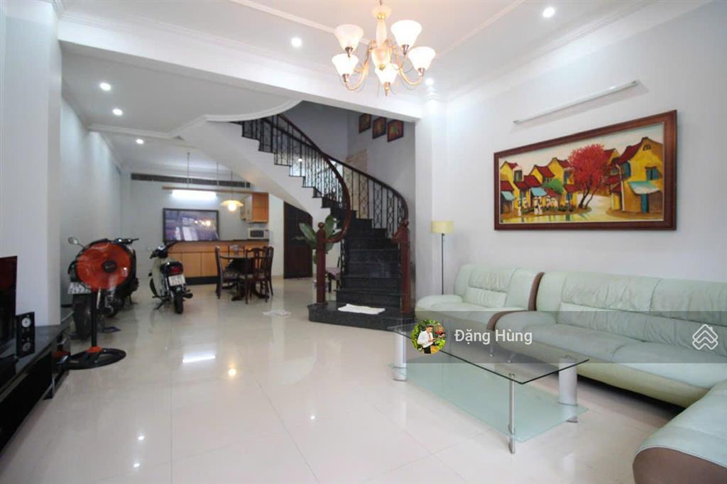 Nhà nguyên căn thảo điền cho thuê, (5.3x19m) kinh doanh được 1 trệt 1 lầu, sân thượng. giá 33tr/th