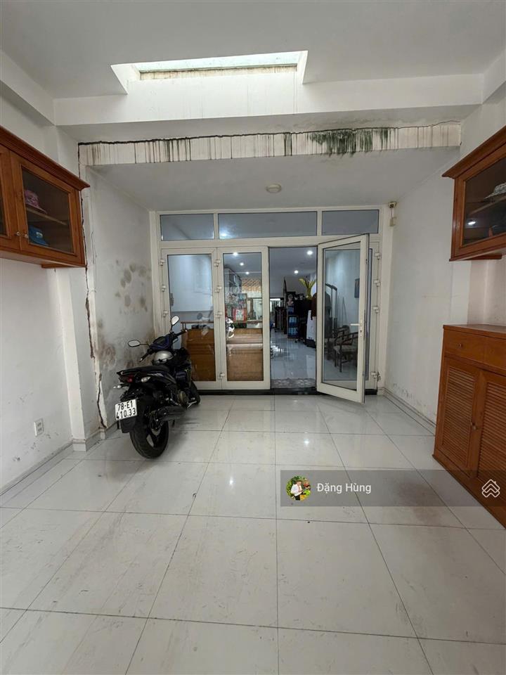 Cho thuê mặt bằng nhánh xuân thủy  thảo điền q2  (4x24m), kinh doanh tự do. giá thuê 22tr/th