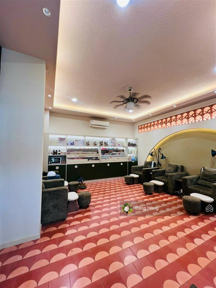 Cho thuê 1 trệt 2 lầu, cạnh đường thảo điềnnguyễn văn hưởng, tự do sửa chữa. giá 77tr/th (bao vat)