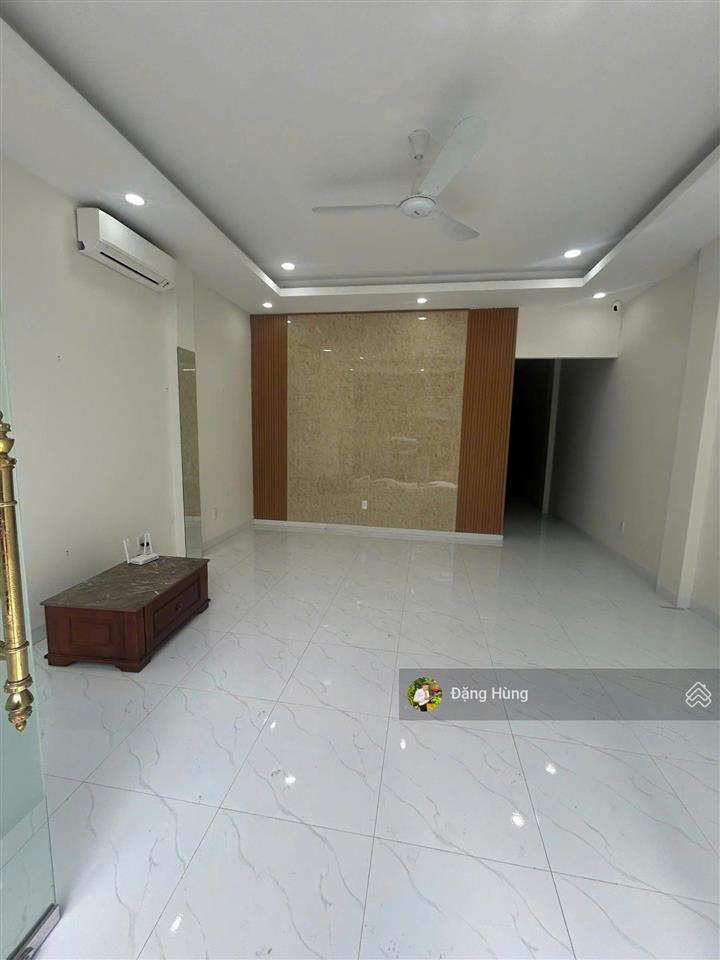 Mặt bằng sịn  mặt tiền trần lựu, an khánh, q2 (190m2). kinh doanh tự do. giá 30tr/th