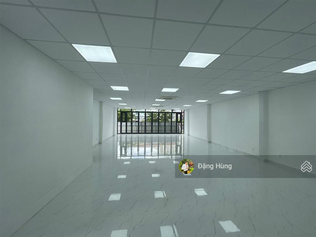 Cho thuê sàn văn phòng  mặt tiền lương định của  120m². giá chỉ 35 triệu/th