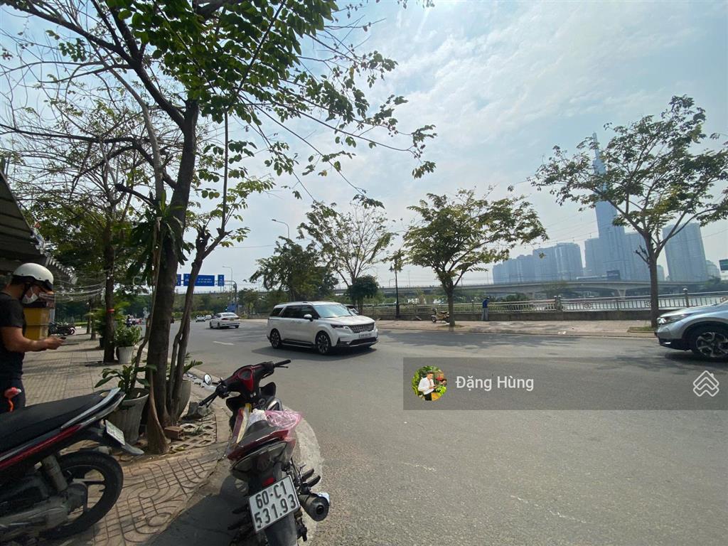 Nguyên căn view sông! đường nguyễn văn hưởng, thảo điền, q2 (9,2x8m). giá 80 triệu/tháng