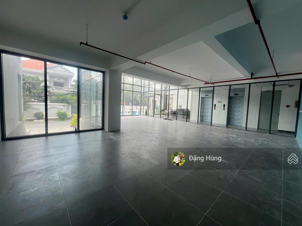 Sàn tầng trệt tòa nhà đường đặng hữu phổ, thảo điền (100m2). giá thuê 60tr/th