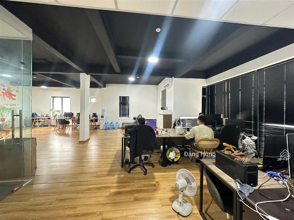 Sàn văn phòng trống suốt (100m2) mặt tiền bát nàn, thạnh mỹ lợi, q2  trống sẵn  giá 22tr/th