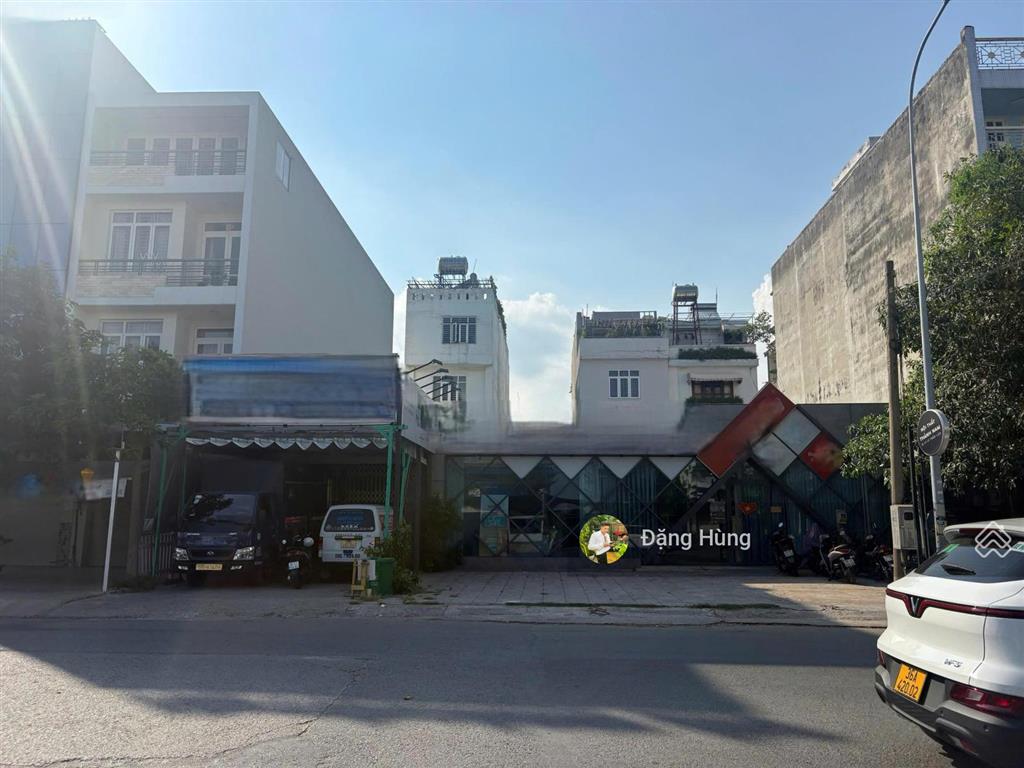 Mặt bằng trần lựu, phường an khánh, quận 2 (rộng 15x20m), tốt vị trí, dễ kinh doanh. giá 75tr/th