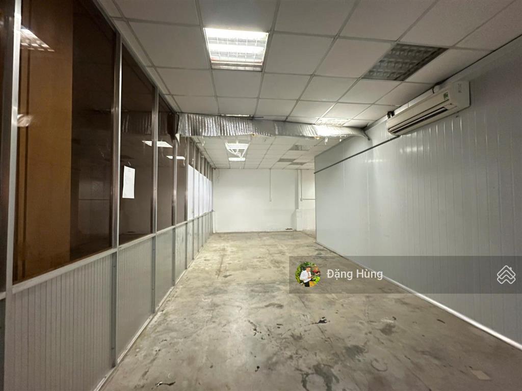 Cho thuê kho kết hợp văn phòng tại thảo điền, quận 2  dt 200m2. giá thuê 80tr/th