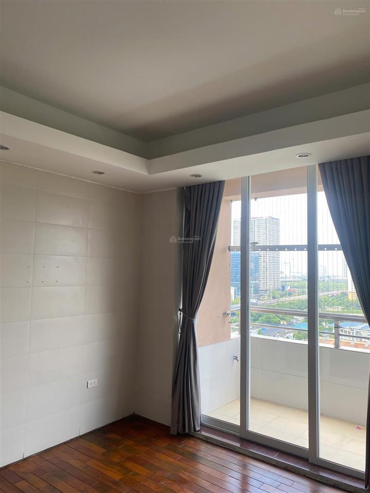 Chính chủ cần bán căn nhà phố thiên hiền 30m2, mt 3.3m, sẵn 5 tầng 1 tum giá tốt đầu tư thắng