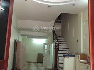 Cho thuê nhà phùng khoan dt 50m x 5 tang chia 2 phong dieu hòa nhà khá đẹp ở kết hợp vp 0989 031 ***