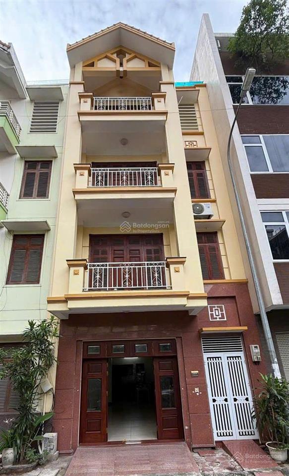 Chính chủ cho thuê nhà ngõ 80 trung kính, yên hòa,cầu giấy, hà nội 85m2,5 tầng ngõ oto đỗ cửa