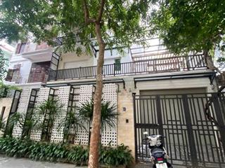 Chính chủ cho thuê biệt thự trung văn vinaconex 3 diện tích 200m2, mt 12m 4 tầng nhà đẹp làm vp