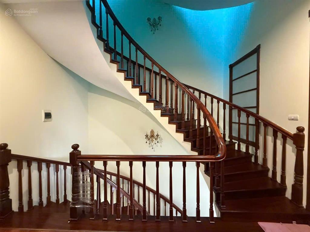 Chính chủ cho thuê nhà kđt trung yên, yên hòa, cầu giấy, hà nội 80m2, 5 tầng ngõ ô tô đỗ cửa