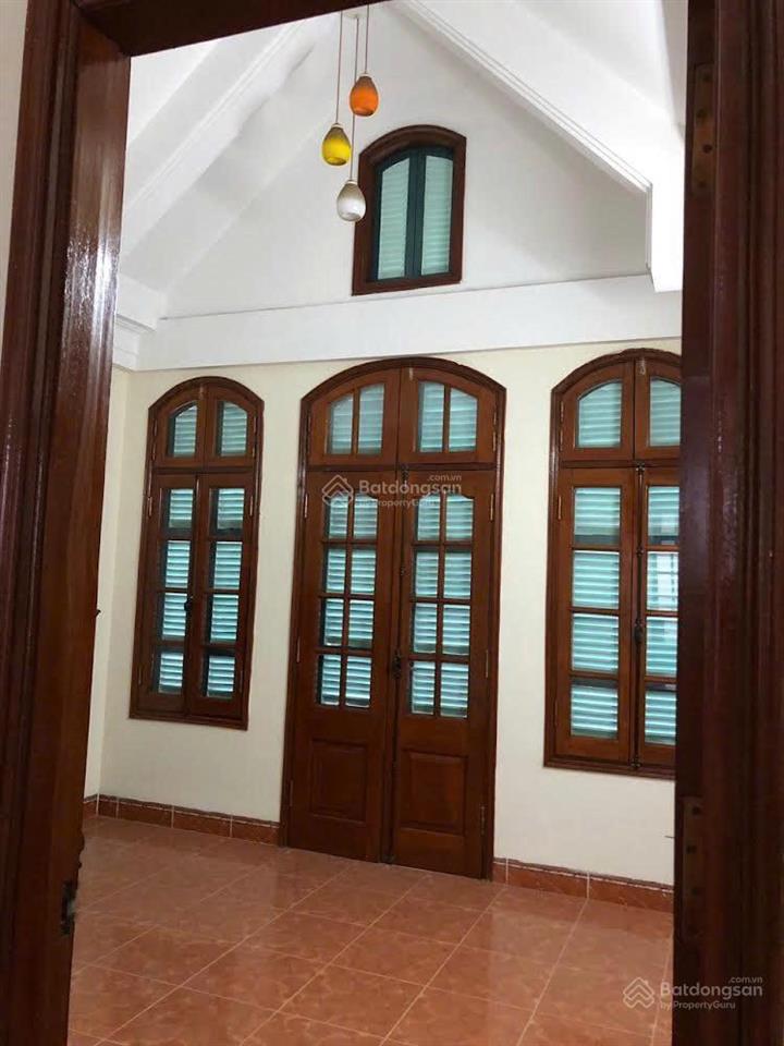 Cho thuê nhà 20tr/tháng thiên hiền, diện tích là 60m2, mt4m, 5 tầng nhà đẹp 0989 031 ***