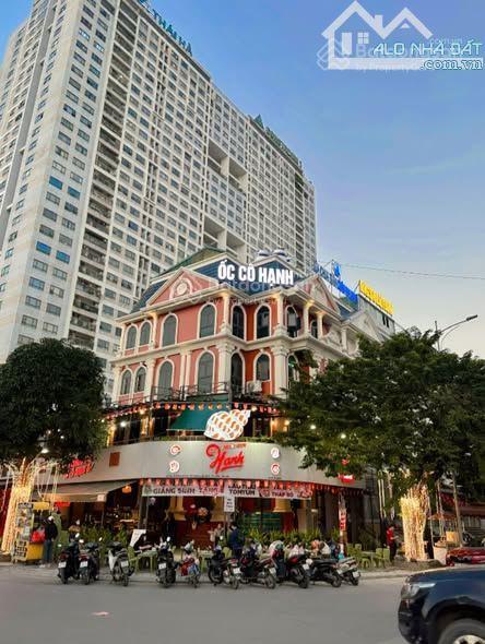 Cho thuê 179trieu/tháng lô góc  biệt thự mặt phố nguyễn thị định  cầu giấy  siêu phẩm 102