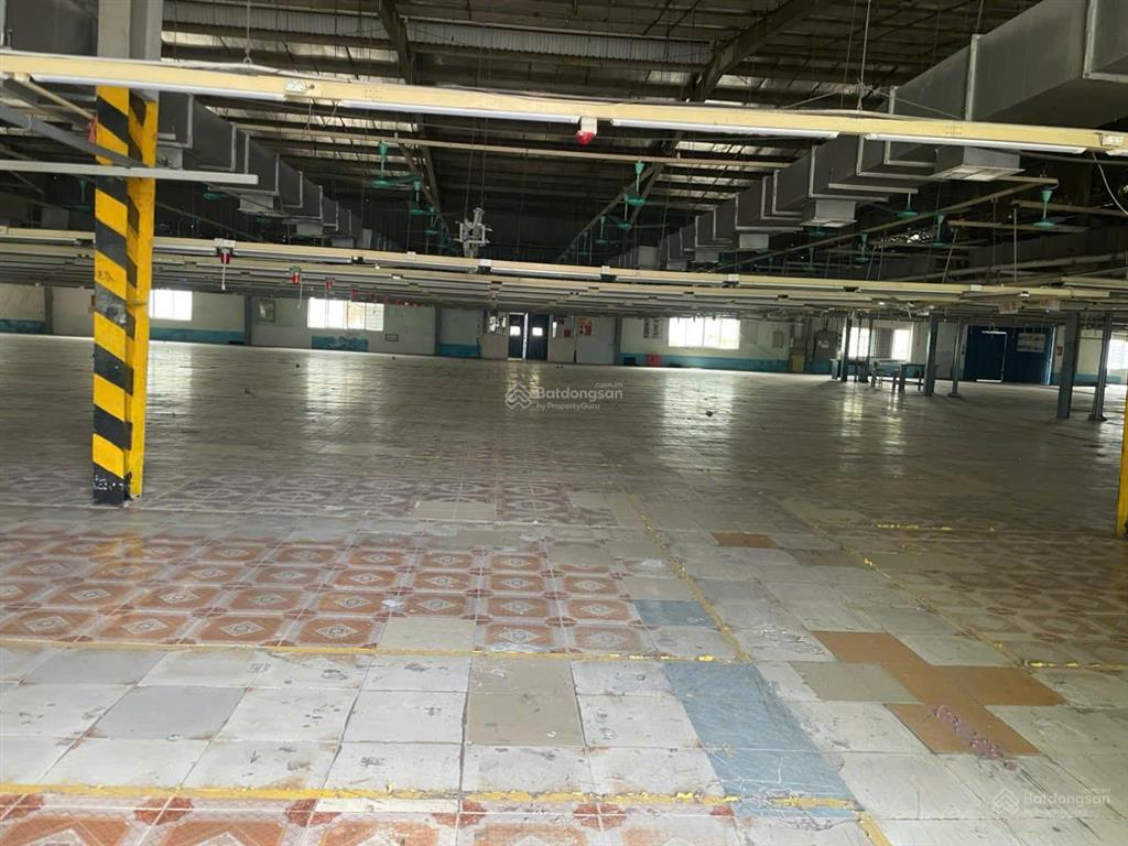Cho thuê nhà xưởng tại bạch sam, mỹ hào, hưng yên 5000m2, pccc tự động, giá rẻ 78n/m2 0989 031 ***