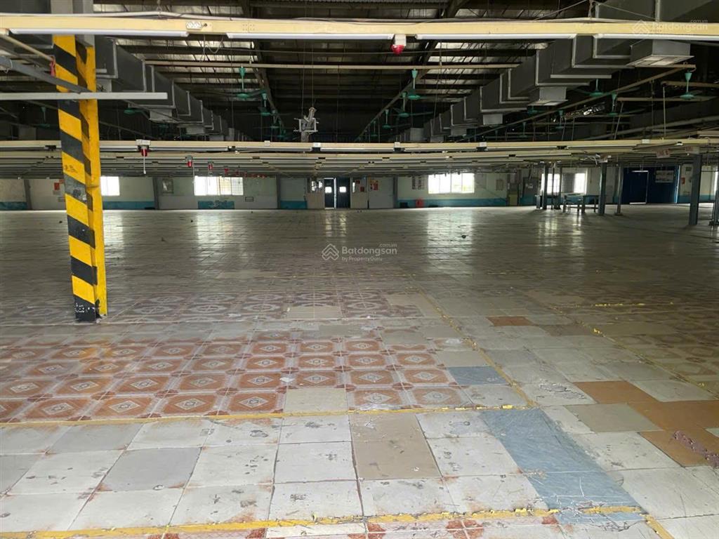 Cho thuê nhà xưởng tại bạch sam, mỹ hào, hưng yên 5000m2, pccc tự động, giá rẻ 78n/m2 0989 031 ***